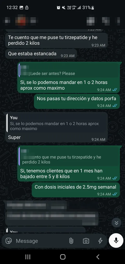 Conversación de WhatsApp con experiencia de cliente